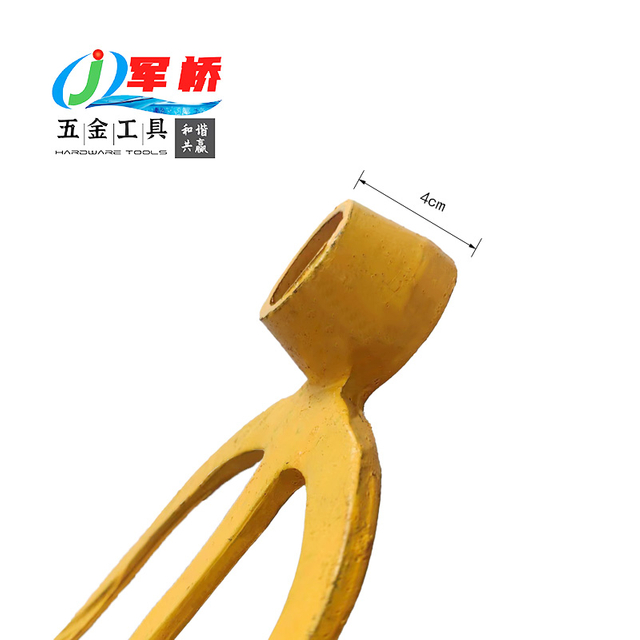 Heavy-Duty 3-Tine Cultivating Rake Head Carbon Steel Farm Fork Head for Soil Tilling